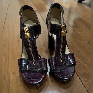 Purple Croc Embossed Michael Kors Platform Pumps - Sz 36.5